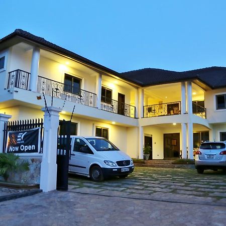 Eden Vale Hotel Ajiringano エクステリア 写真