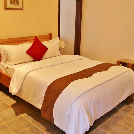 Eden Vale Hotel Ajiringano エクステリア 写真