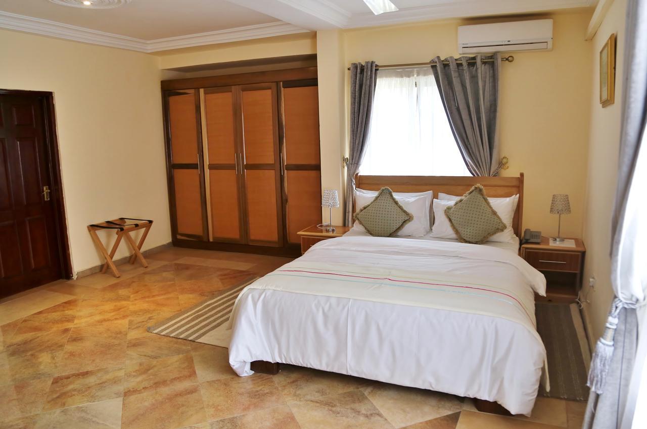 Eden Vale Hotel Ajiringano エクステリア 写真