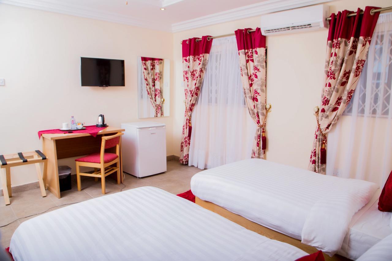 Eden Vale Hotel Ajiringano エクステリア 写真