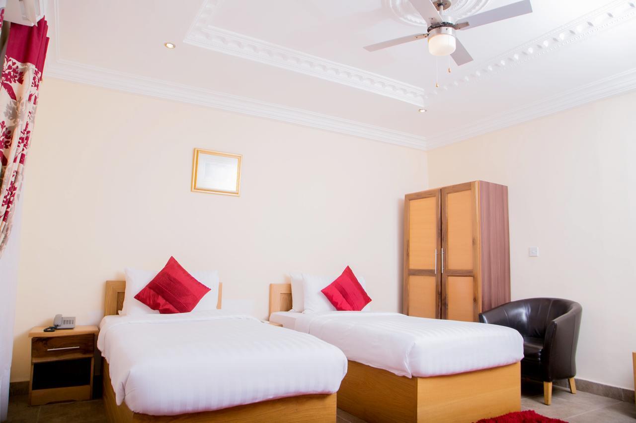 Eden Vale Hotel Ajiringano エクステリア 写真